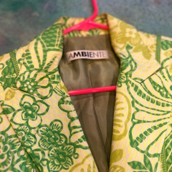 Y2K Funky Italian Blazer - Picture 7 of 14